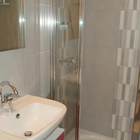 A 5 Min Des Thermes A - Animaux Admis - Fr-1-503-66 Apartamento Balaruc-les-Bains